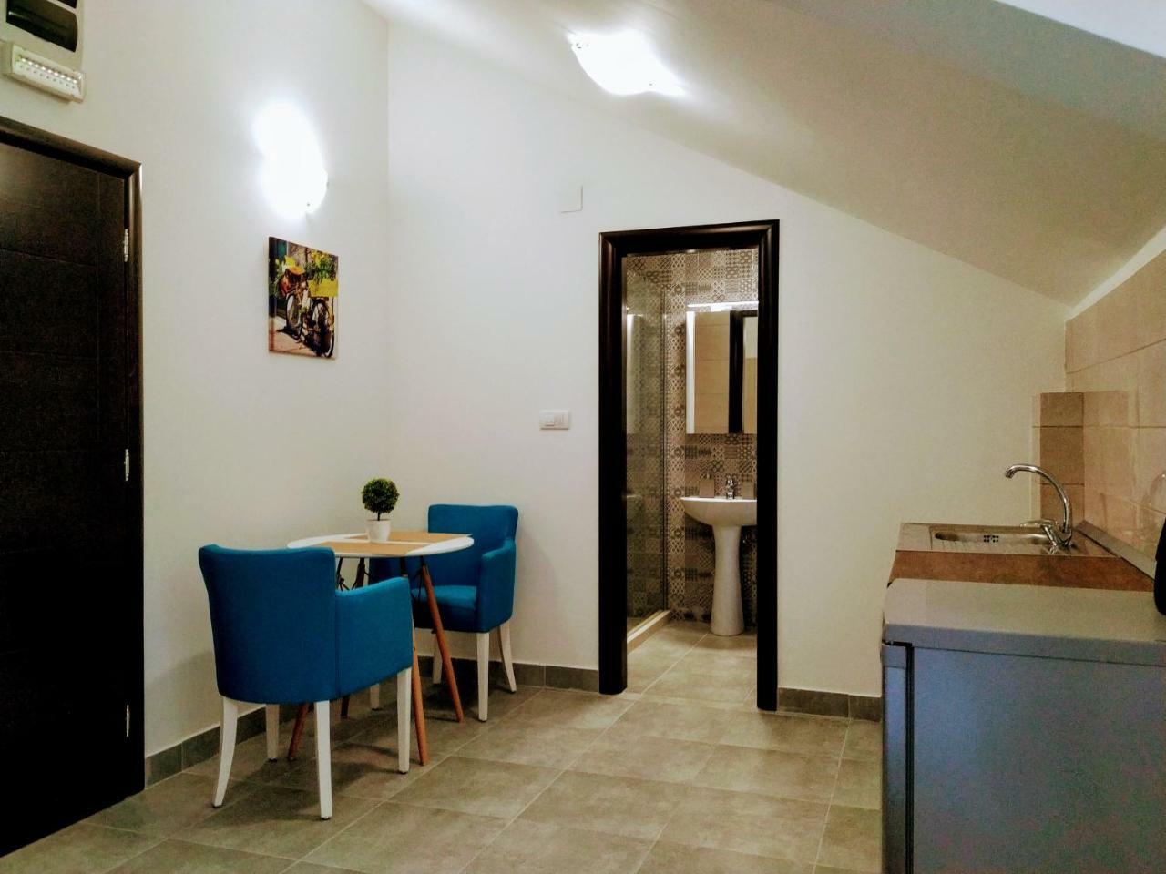 קוטור Rooms & Apartments Vukasovic מראה חיצוני תמונה