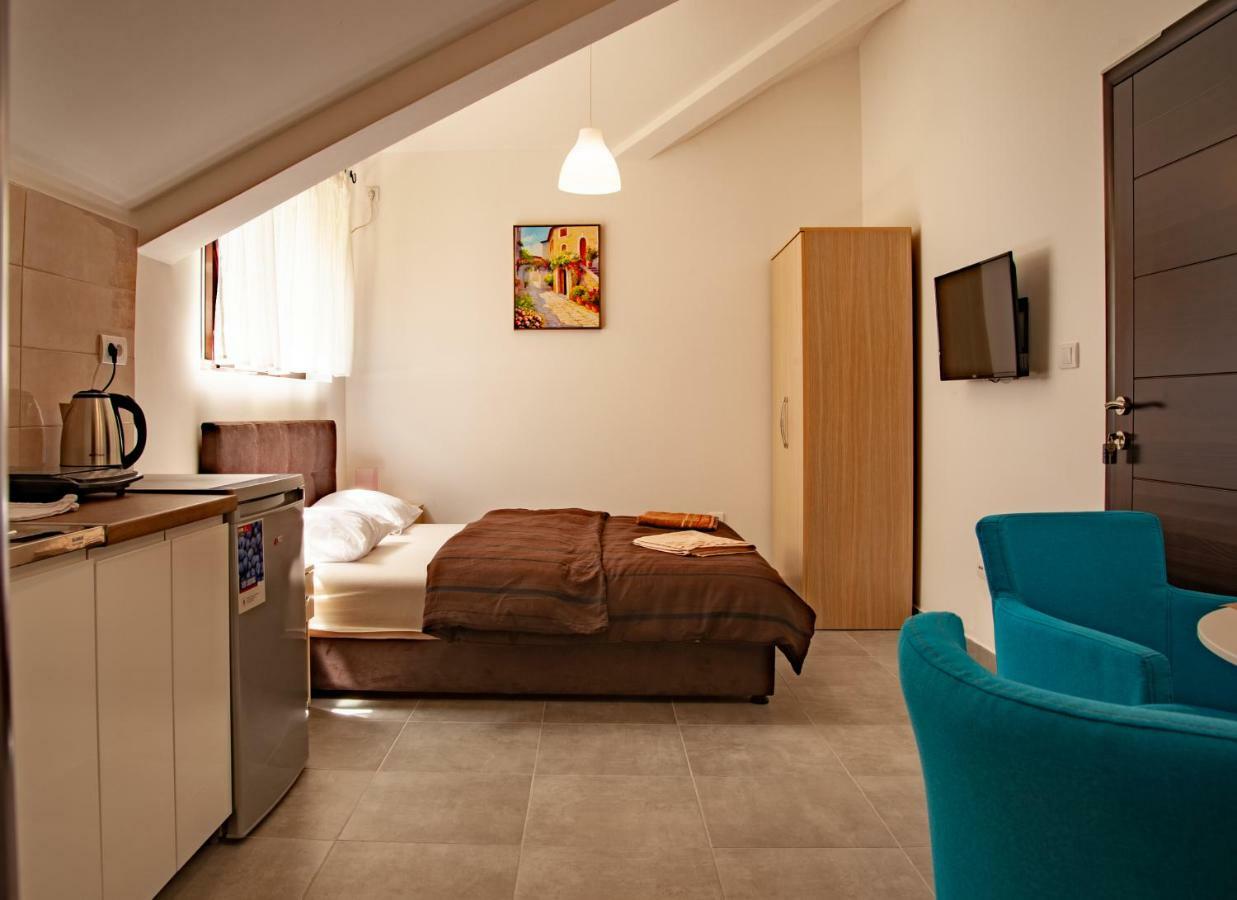 קוטור Rooms & Apartments Vukasovic מראה חיצוני תמונה